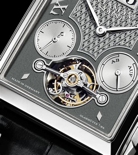 cabaret tourbillon